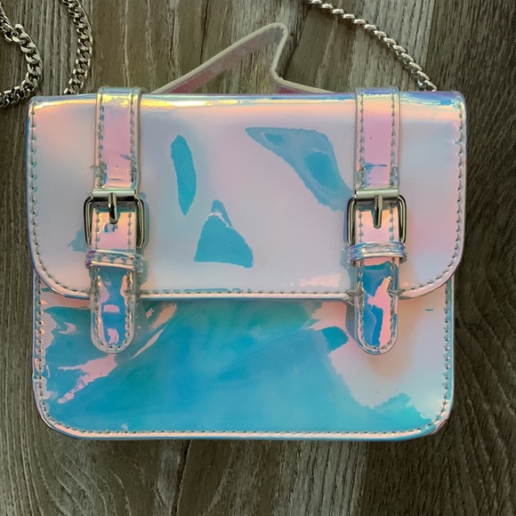 THE CHILDRENS PLACE iridescent purse with chain strap - Picture 4 of 7